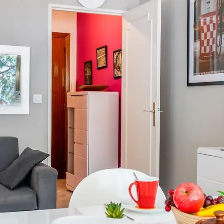 2-room With Terrace Sea View Apartment *