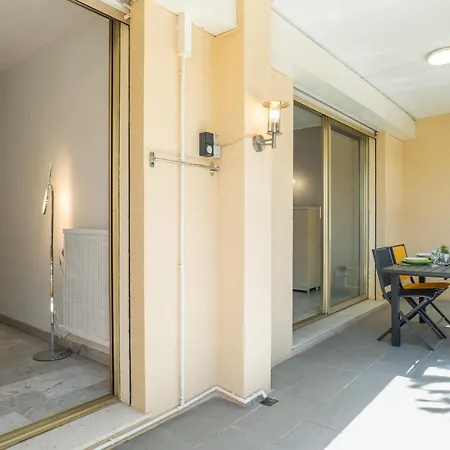 Apartment 2-room With Terrace Sea View *